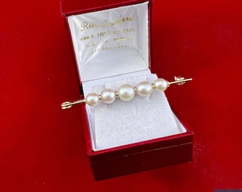 Pearl & Gold Brooch (18k Gold)