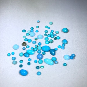 Turquoise (Loose Gemstones) Over 15 Carats Of Assorted Shapes & Sizes