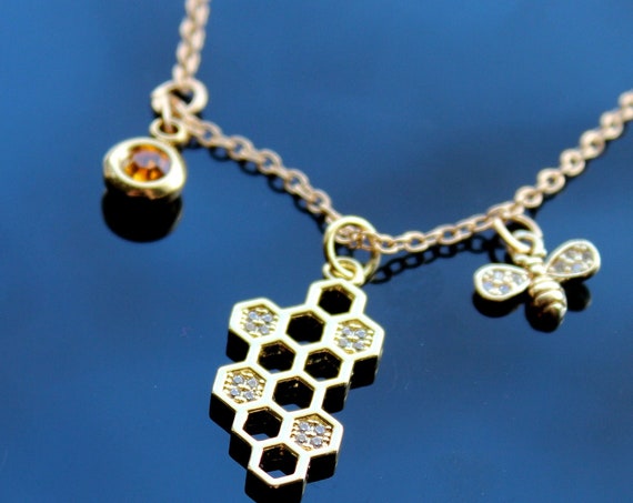 Bee honeycomb necklace