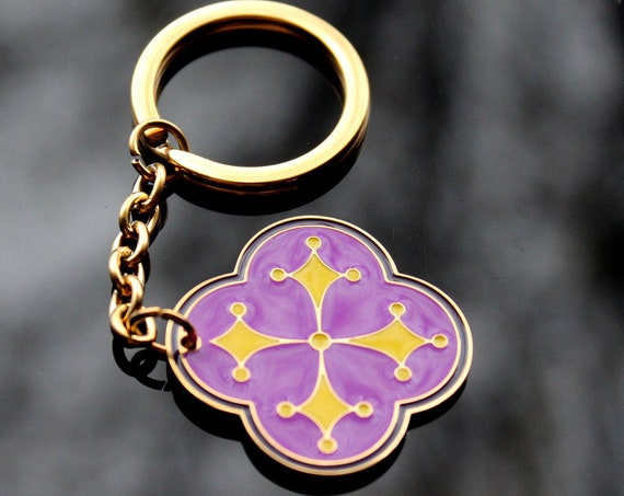 Engraved Armenian cross keychain