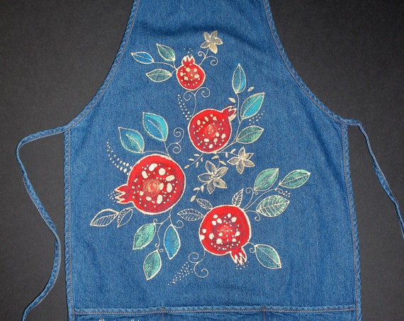 Hand painted Adult Lightweight Denim Apron with front 3 pockets 19-28 in, Pomegranates Gardening Apron with Pockets - Women's Garden Apron