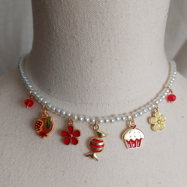 Pearl necklace choker with cute charms