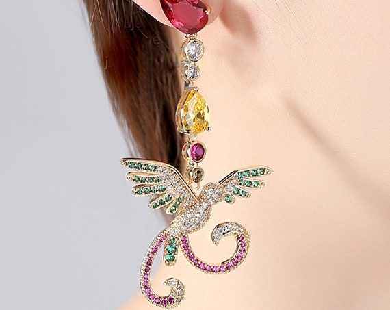 Gold plated Hummingbird Drop Dangle Earring