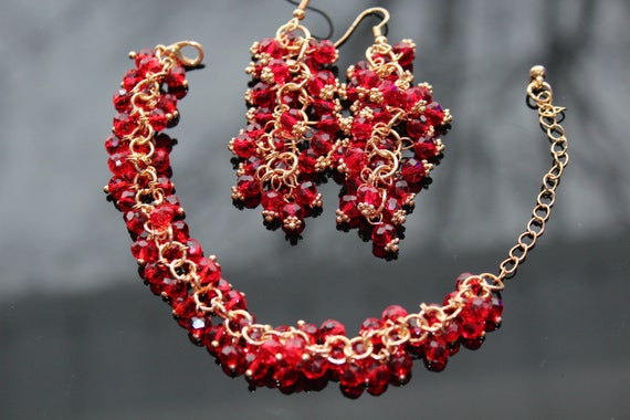 Crystal beads dangle earrings and bracelet