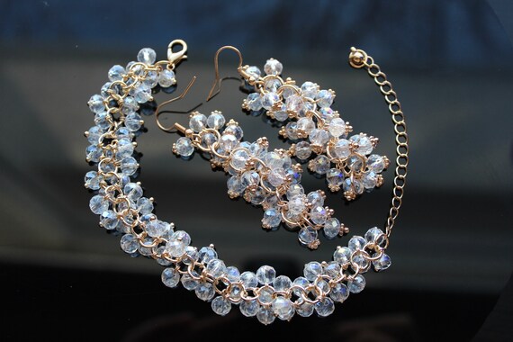 Crystal beads dangle earrings and bracelet