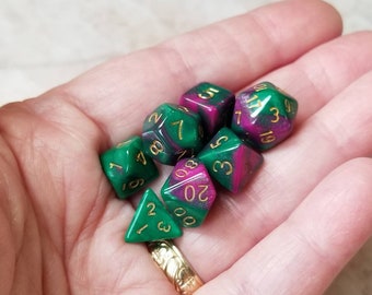 Green and pink 10mm Mini Dnd dice, polyhedral gaming dice, DnD dice set, RPG dice, D and D dice, set of 7 DnD dice, 10mm dice,