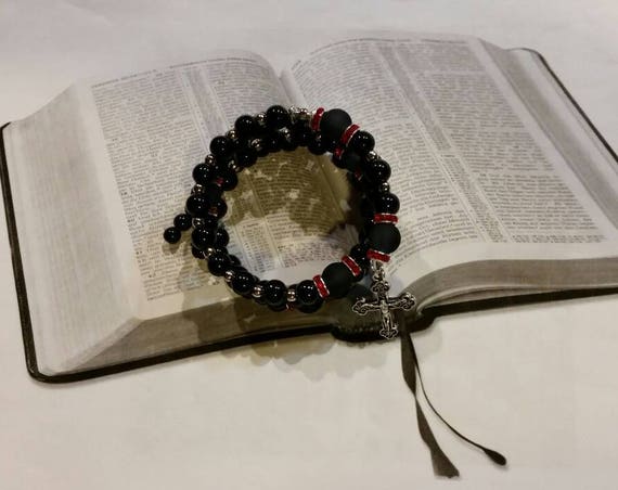 Five decade rosary bracelet, memory wire bracelet, wrap bracelet, Catholic rosary bracelet, black glass pearls, red rhinestones, silver tone
