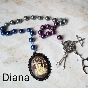 Diana prayer beads, Goddess prayer beads, hand-wired, beautiful beads, silver-toned charms, Goddess, Roman, pagan, witch