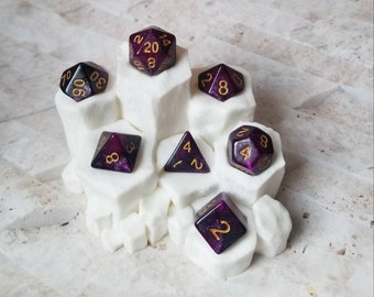 Glittery purple and black 16mm dnd dice,gaming dice, DnD dice set, RPG dice, dnd dice, gaming dice, set of 7 DnD dice, two toned dice