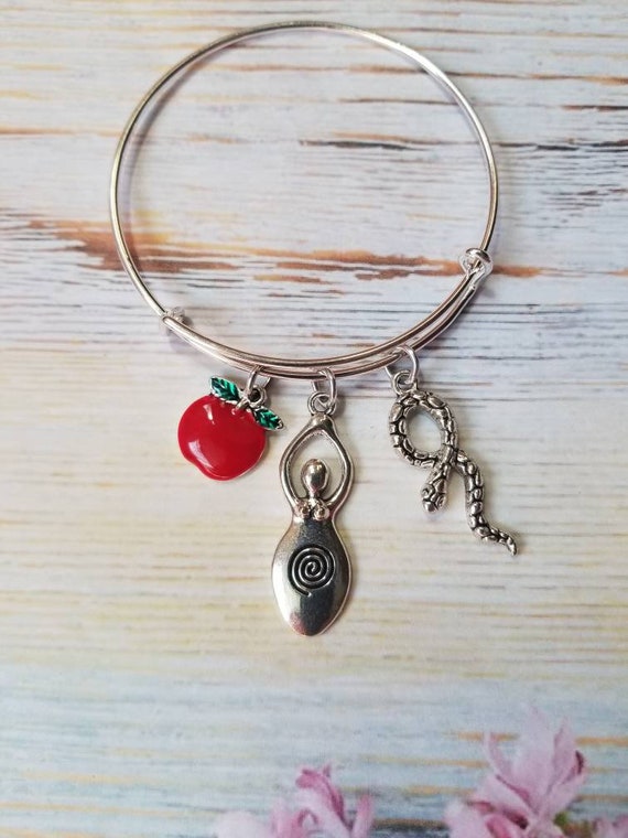 Goddess bracelet, Lillith bangle, charm bangle, expandable bangle, silver charm bracelet, Pagan bangle, Lillith jewelry, Eve bracelet