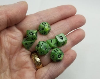 Pearly green 10mm Mini Dnd dice, polyhedral gaming dice, DnD dice set, RPG dice, D and D dice, set of 7 DnD dice, 10mm dice,