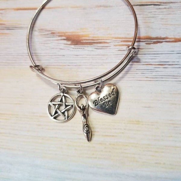 Goddess bangle, Wiccan bracelet, Blessed Be bangle, silver metal bangle, expandable bangle, charm bracelet, Pagan jewelry, Wiccan bangle