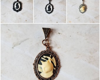 Cat cameo pendant, cat cameo necklace, black  cat cameo, kitty cameo necklace, black  kitty necklace, cat jewelry,  Witches familiar cameo