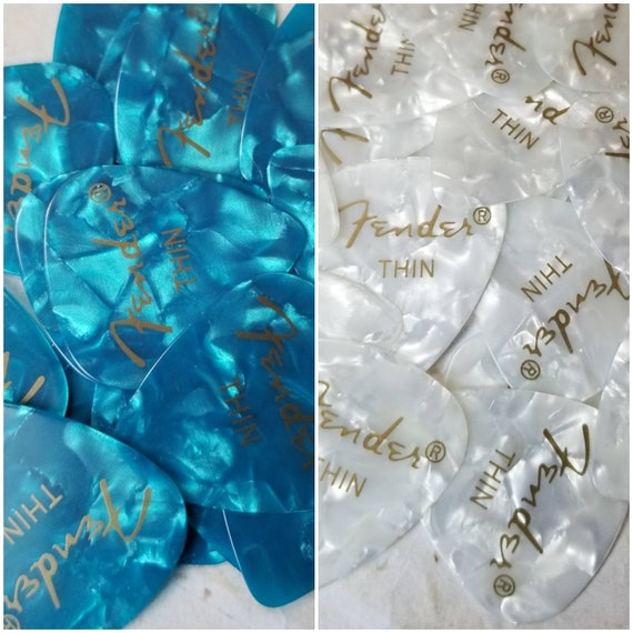 Destash guitar picks, guitar plectrums, genuine premium Fender guitar picks, Fender picks x 6, choice of colors, premium Fender picks
