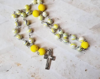 Anglican prayer beads, Methodist prayer beads, Episcopal rosary, Protestant prayer beads, yellow glass beads, rubberized beads, stainless