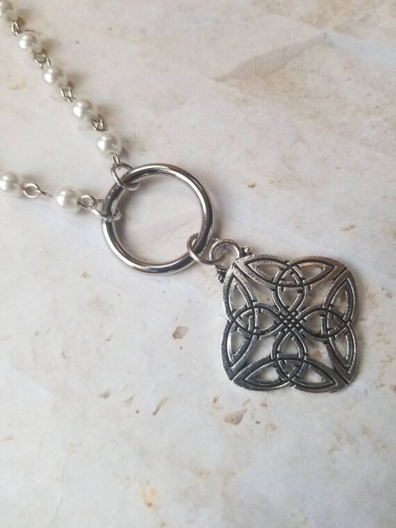 Kitten day collar, discreet day collar, white glass pearls, BDSM collar, cast O ring necklace, Celtic knot day collar, Triquetra charm