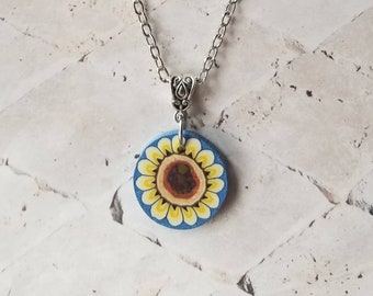 Support Ukraine necklace, I stand with Ukraine pendant, Fimo sunflower pendant, Fimo sunflower necklace, clay sunflower pendant