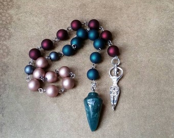 Yule prayer beads, pagan prayer beads, witches prayer beads, stainless steel, glass pearls, Green gemstone pendulum, Goddess charm