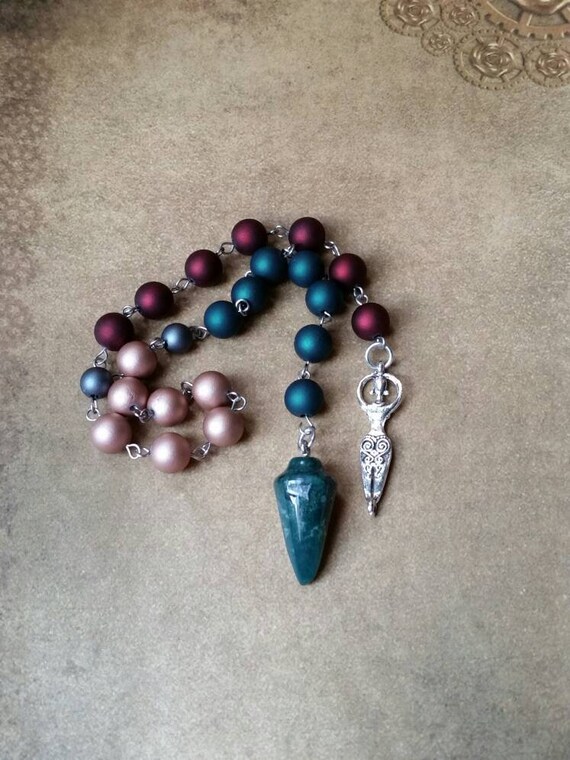 Pagan prayer beads, Yule prayer beads, witches prayer beads, stainless steel, glass pearls, Green gemstone pendulum, Goddess charm