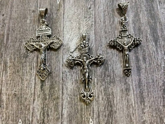 Silver metal crucifix, ornate crucifix, large crucifix pendant, fancy crucifix, religious jewelry, religious necklace, pardon crucifix