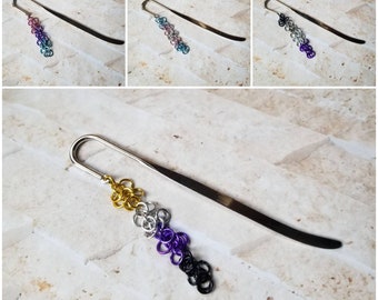 LGBTQIA pride bookmark, LGBT bookmark, pride bookmark, chain maille bookmark, shaggy loops chain maille, pride bookmarks, shepherd's hook
