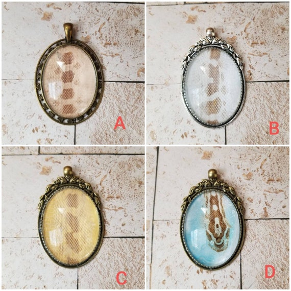 Snake shed jewelry, snake shed pendant, snakeskin necklace, cruelty free snake shed jewelry, Corn snake shed pendant, Corn snake shed skin