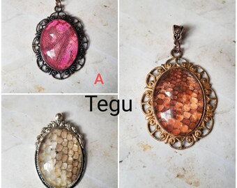 Tegu shed jewelry, reptile shed pendant, Tegu necklace, cruelty free Tegu shed jewelry, Tegu shed behind glass, gift for reptile lover