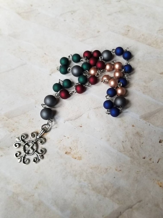 Anglican prayer beads, Methodist rosary, Protestant prayer beads, Episcopal rosary, stainless steel, Christmas colors, glass pearls