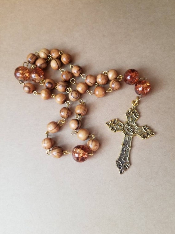 Prayer beads, Anglican, Protestant, Episcopal, Methodist prayer beads, gold cross, Olive wood and brown crackled glass beads, religious