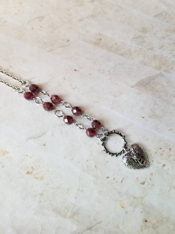 BDSM day collar, garnet Czech glass, discreet day collar, symbolic jewelry, BDSM collar, submissive collar, stainless steel, O ring, heart