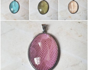 Snake shed jewelry, snake shed pendant, snakeskin necklace, cruelty free snake shed jewelry, snake shed behind glass, gift for snake lover