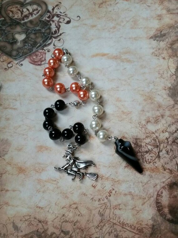 Samhain prayer beads, pagan prayer beads, Samhain witches prayer beads, stainless steel, glass pearls, Banded Agate, witch charm, Halloween