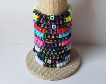 Conjuntos de 12 pulseras de la amistad, pulseras Swiftie con cuentas, pulseras de la amistad temáticas de Eras, pulseras elásticas, pulseras de concierto intercambiables