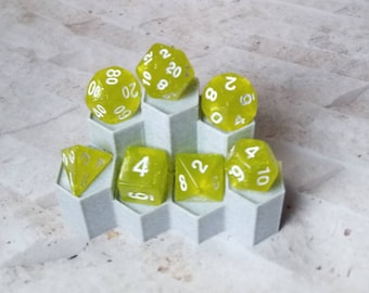 Glittery pearl neon yellow 16mm dnd dice,gaming dice, DnD dice set, RPG dice, dnd dice, gaming dice, set of 7 DnD dice, two toned dice