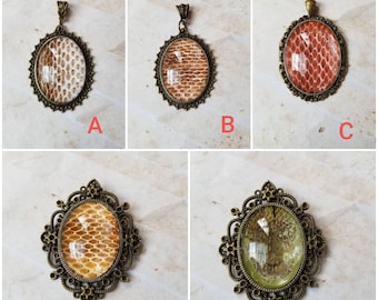 Snake shed jewelry, snake shed pendant, snakeskin necklace, cruelty free snake shed jewelry, Corn snake shed pendant, Corn snake shed skin