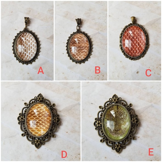 Snake shed jewelry, snake shed pendant, snakeskin necklace, cruelty free snake shed jewelry, Corn snake shed pendant, Corn snake shed skin