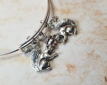 Squirrel bracelet, squirrel charm bangle, expandable bangle, squirrel application day,  charm bracelet, expandable charm bangle, unique gift