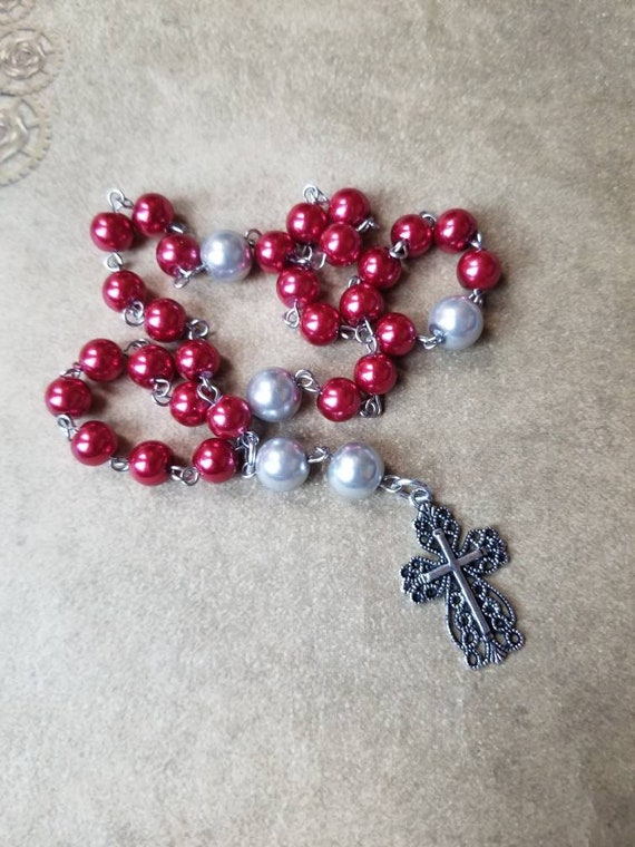 Anglican prayer beads, Methodist rosary, Protestant prayer beads, Episcopal rosary, stainless steel, Christmas colors, glass pearls