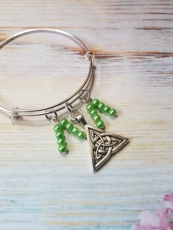 St Patrick's day bracelet, St Patrick's charm bracelet, expandable bangle, silver bangle, charm bangle, Triquetra bangle, Celtic bangle