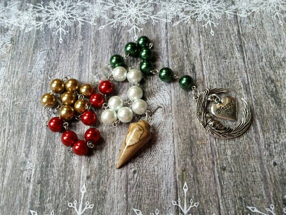 Pagan prayer beads, Yule prayer beads, witches prayer beads, stainless steel, glass pearls, Picture Jasper, crescent moon, Blessed Be charm