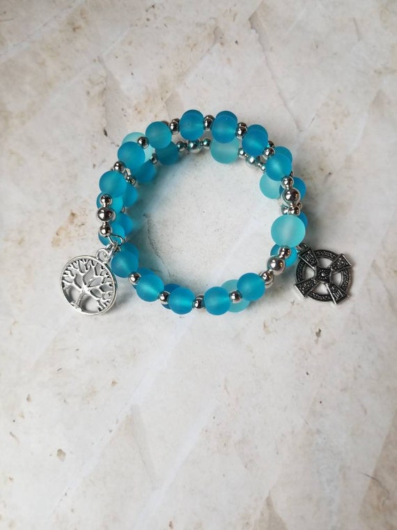 Anglican prayer bead bracelet, memory wire bracelet, beaded bracelet, wrap bracelet, blue beach glass beads, Celtic cross, tree of life
