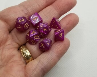 Pearly dark magenta 10mm Mini Dnd dice, polyhedral gaming dice, DnD dice set, RPG dice, D and D dice, set of 7 DnD dice, 10mm