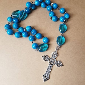 Anglican Prayer beads, Episcopal, Methodist, Protestant rosary, silver toned cross, blue glass beads, faceted glass beads, gunmetal eye pin