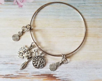 Earth religion bangle, Wiccan bangle, pagan bracelet, Goddess charm bracelet, silver metal bangle, expandable bangle, charm bracelet