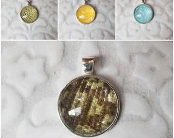 Tegu shed jewelry, reptile shed pendant, Lizard necklace, cruelty free Tegu shed jewelry, Tegu shed behind glass, gift for reptile lover