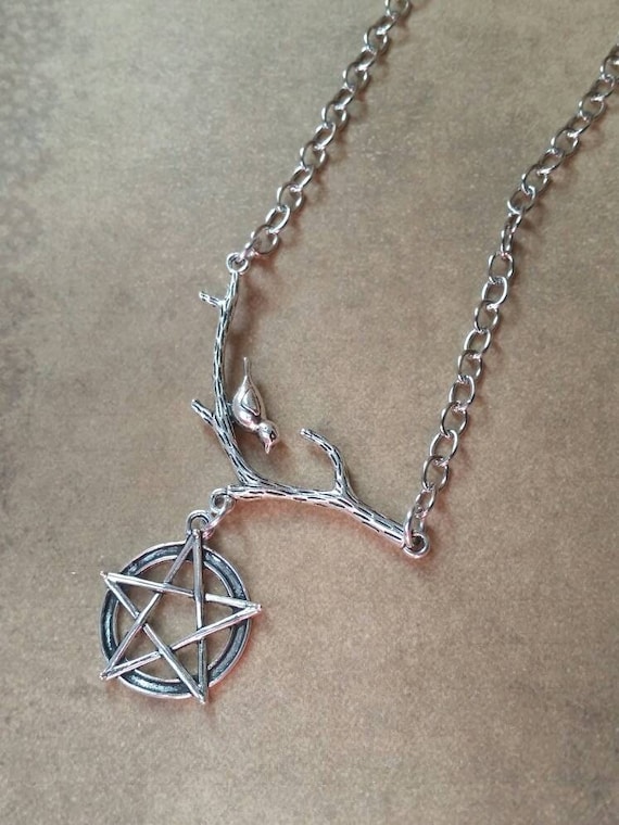 Pentagram necklace, pentagram jewelry, tree branch connector, silver charm, nature necklace, pagan jewelry, Wiccan jewelry, Wiccan necklace