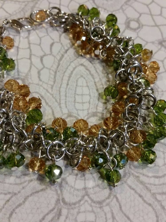 Chain maille bracelet, Shaggy loops bracelet, shaggy loops chain maille bracelet, beaded chain maille, beaded bracelet, Czech glass beads