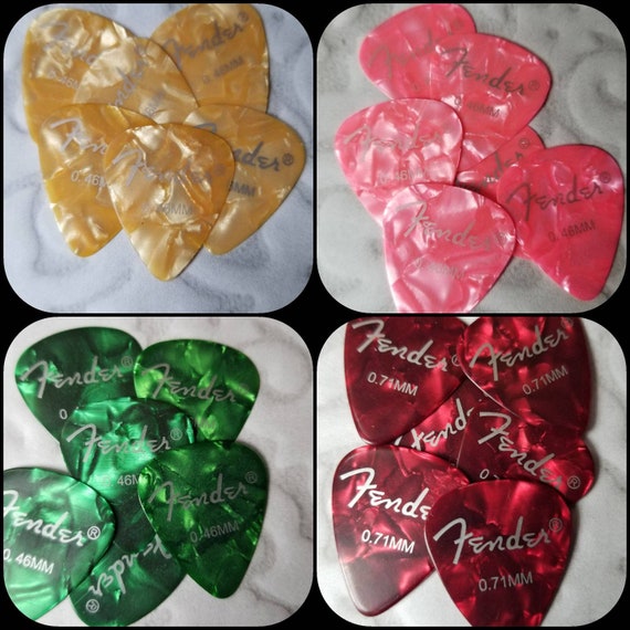 Destash guitar picks, guitar plectrums, genuine premium Fender guitar picks, Fender picks x 6, choice of four colors, premium Fender picks