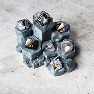Black and white marbled 16mm dnd dice,polyhedral gaming dice, DnD dice set, RPG dice, D and D, gaming dice, set of 7 DnD dice
