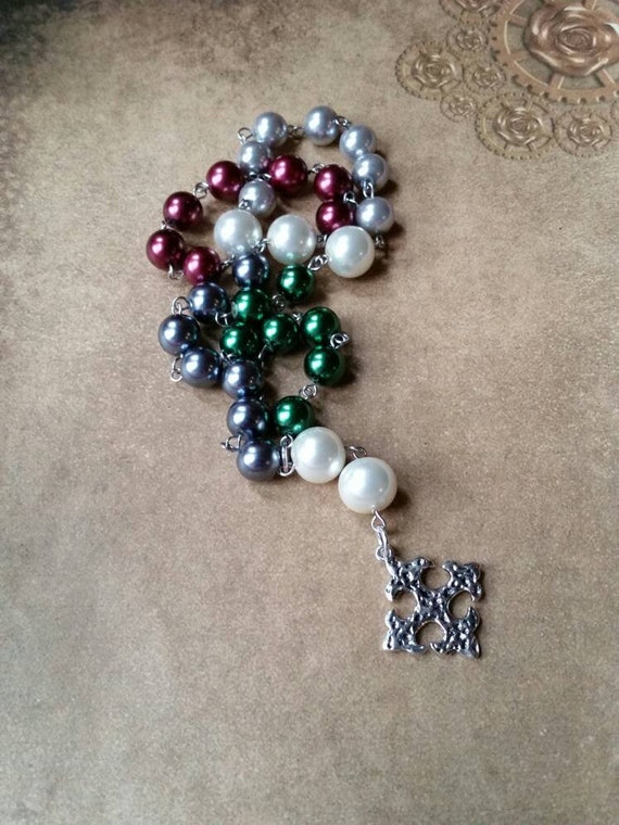Anglican prayer beads, Methodist rosary, Protestant prayer beads, Episcopal rosary, stainless steel, Christmas colors, glass pearls